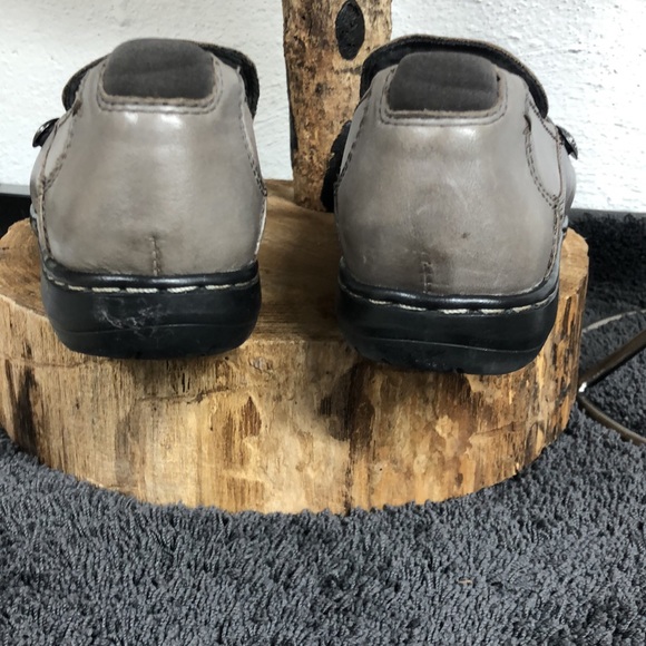 Cobb Hill by new balance light gray slip on casual shoes - Picture 5 of 8